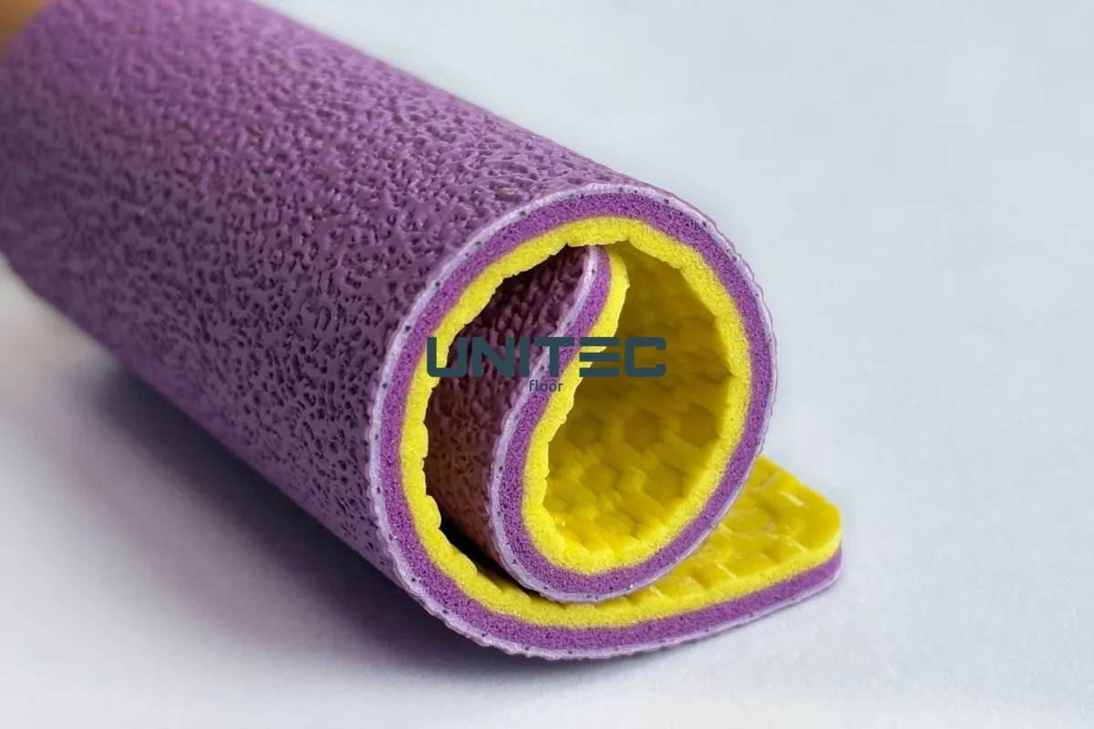 Thảm Vinyl Thể Thao Bề Mặt Mới