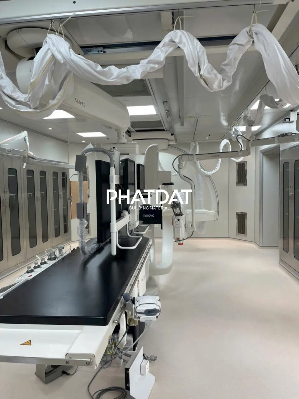 Sàn nhựa vinyl kháng khuẩn trải sàn bệnh viện Hoàn Mỹ Nơ Trang Long