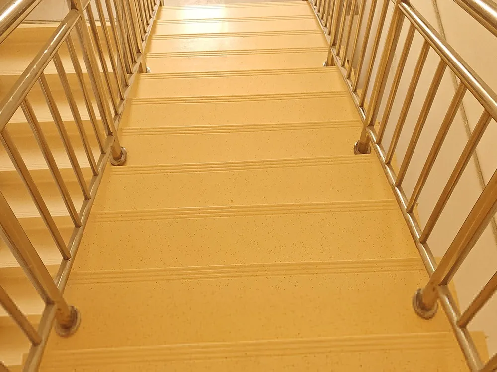 tham_cao_su_bac_cau_thang_phatdat Thảm Cao Su Bậc Cầu Thang