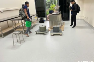 thi công sàn vinyl kháng khuẩn đồng chất Phát Đạt Group